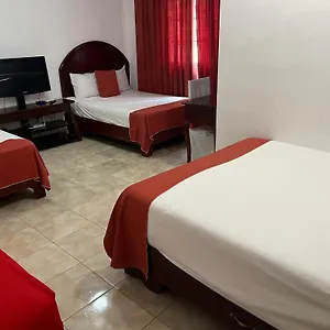 Hotel Nuevo Amanecer, El Catey
